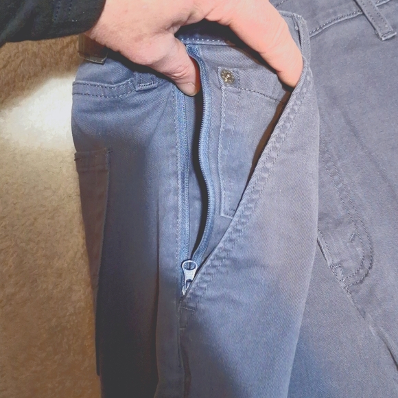 Mens Blueish, Gray Levi Strauss Signature, Athletic Fit Jeans - Picture 9 of 10